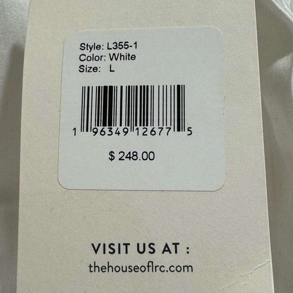 Lita by Ciara. Rare Cut Out Blouse/Shirt. Sz L. NWT - Picture 4 of 5